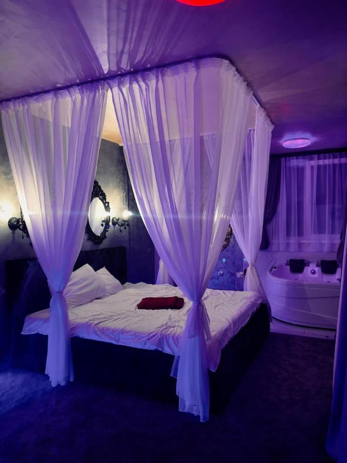 La Protap Calimanesti Hotell Eksteriør bilde