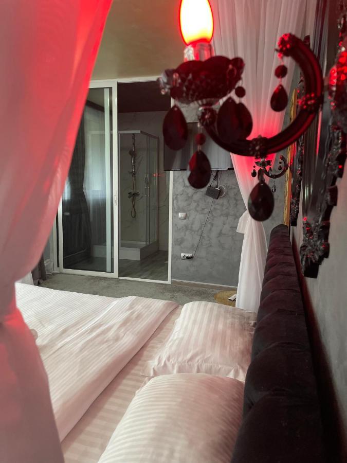 La Protap Calimanesti Hotell Eksteriør bilde