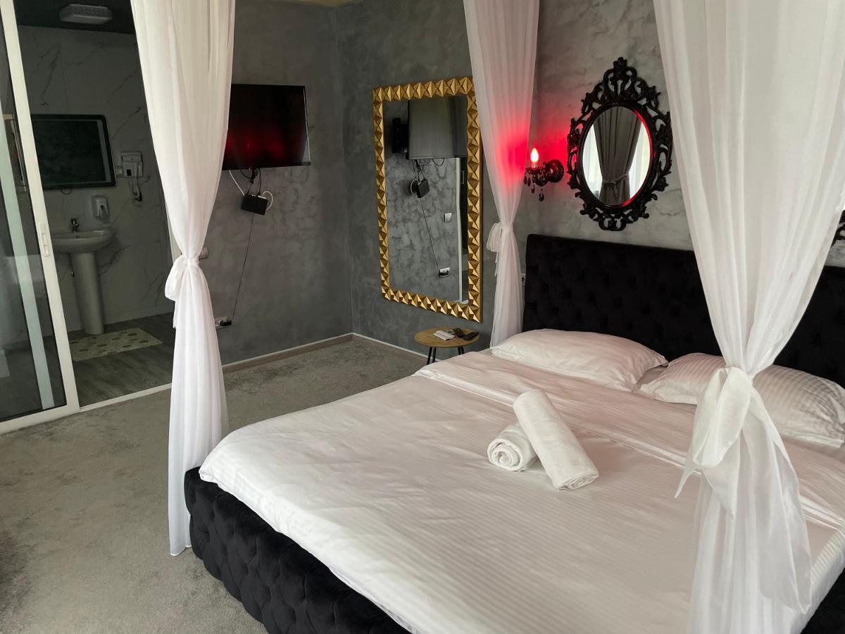 La Protap Calimanesti Hotell Eksteriør bilde