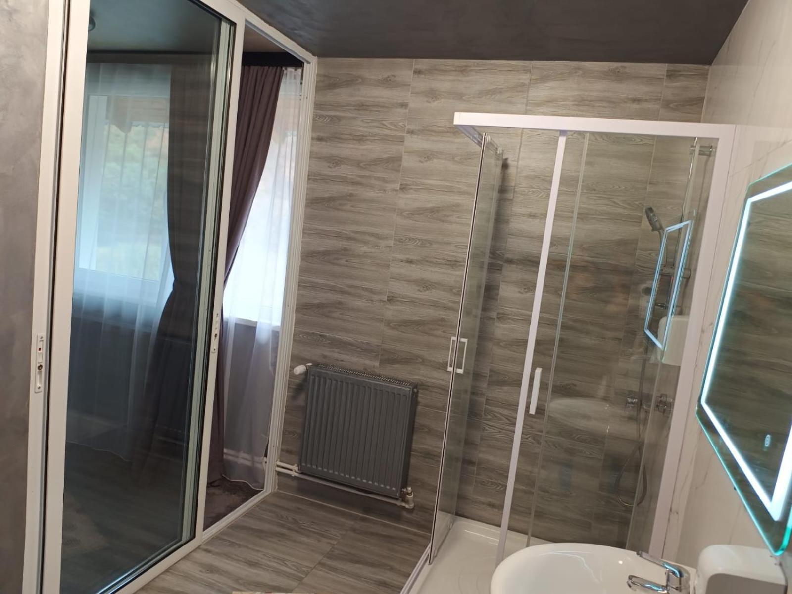 La Protap Calimanesti Hotell Eksteriør bilde